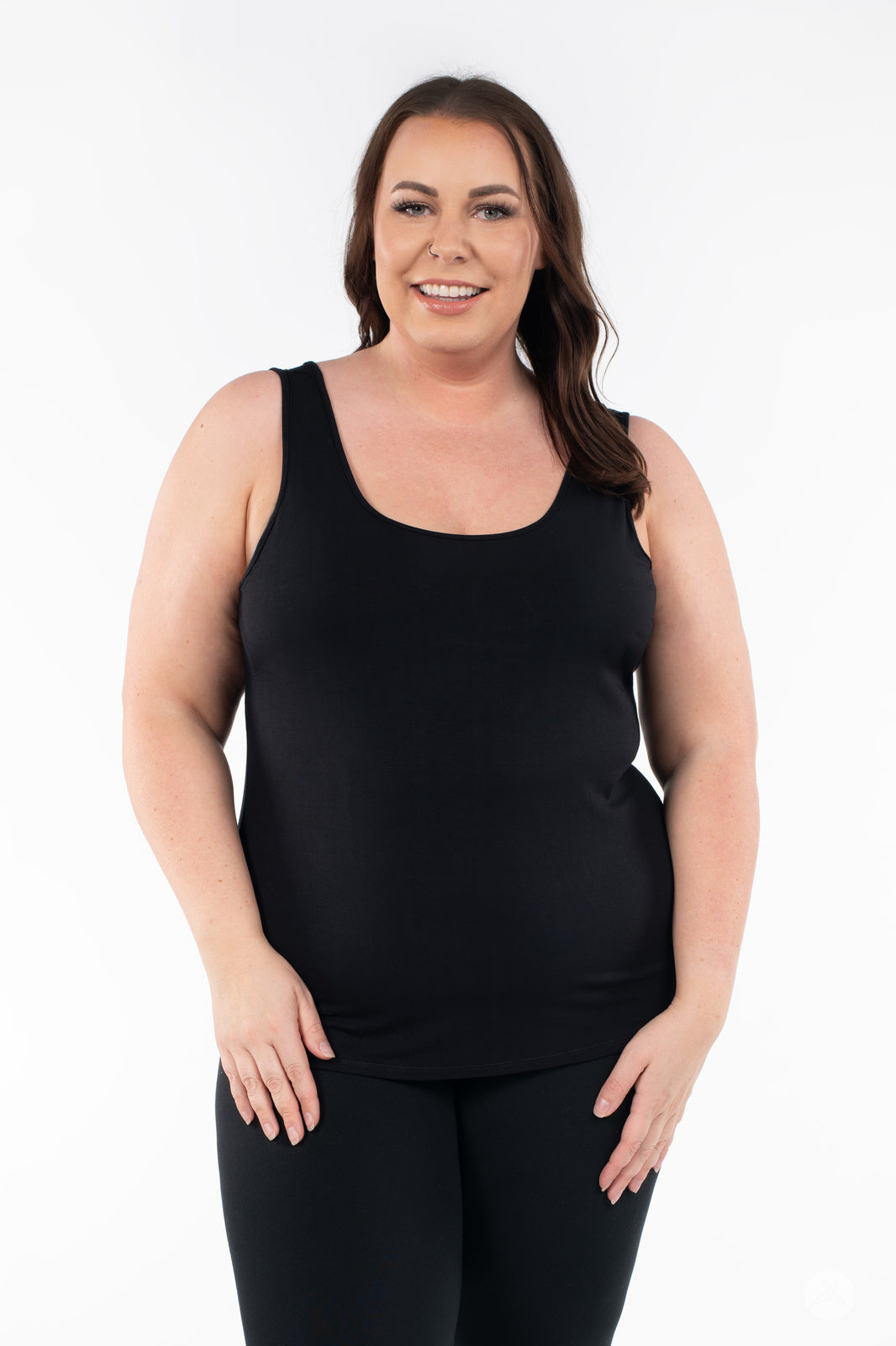 Plus shops size tank s canada