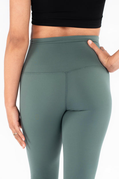 Free Motion Leggings Sage